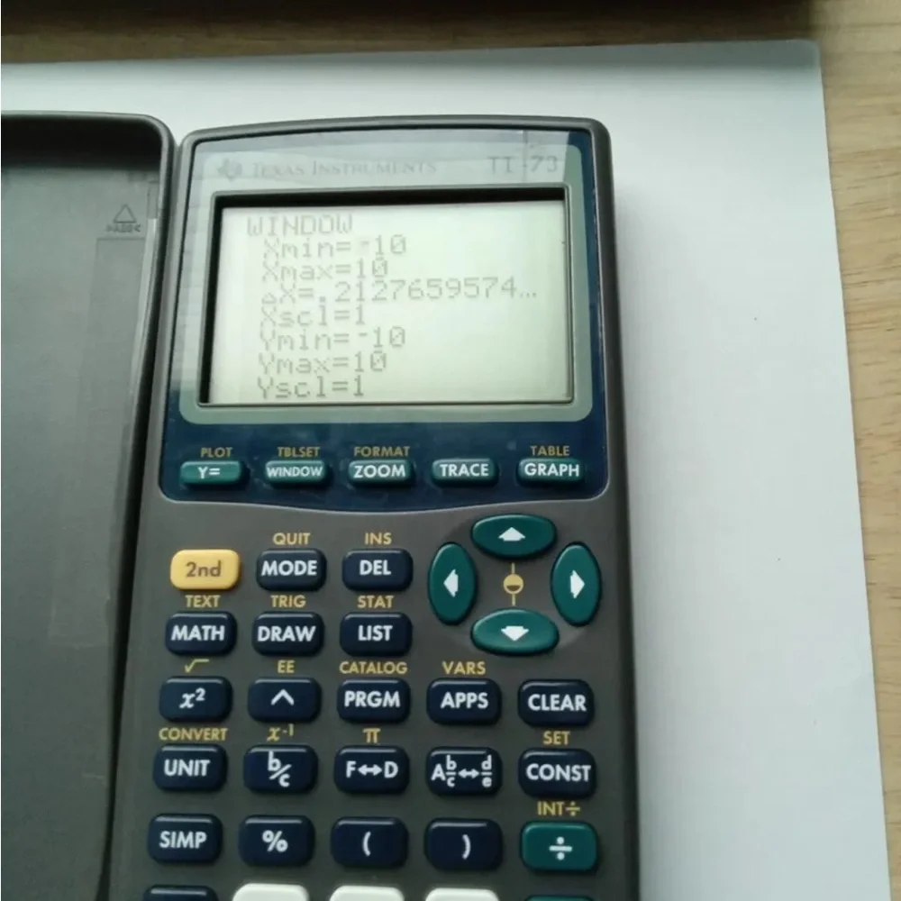 Texas Instruments TI 73 Graphing Calculator with Cover Tested Calculus - Picture 4 of 11